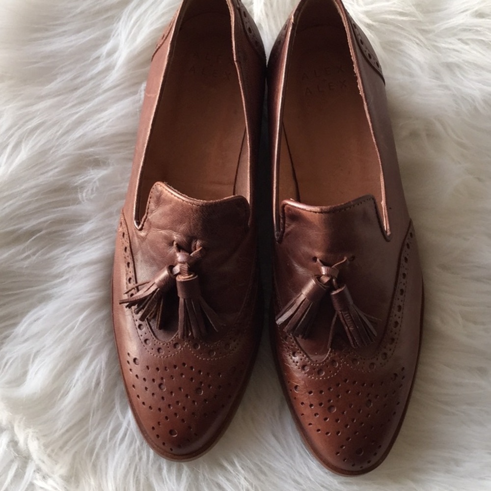 Alex+Alex Brown Tassel Oxford Loafers